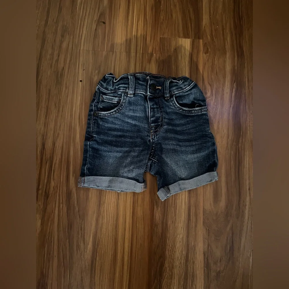 Cat & Jack Blue Denim Jean shorts and Children’s Place jeans 2T